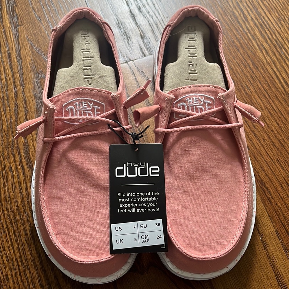 Hey dudes NWT